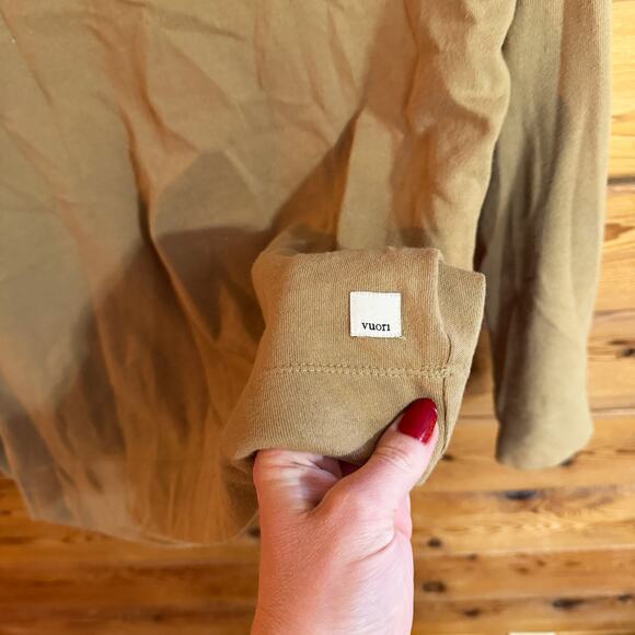 Vuori Men's Vital Crewneck Wheat Brown Small Pullover Long Sleeve Sweatshirt - Picture 3 of 7